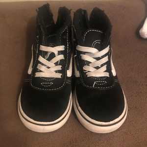 Vans sneakers size 8T Boys